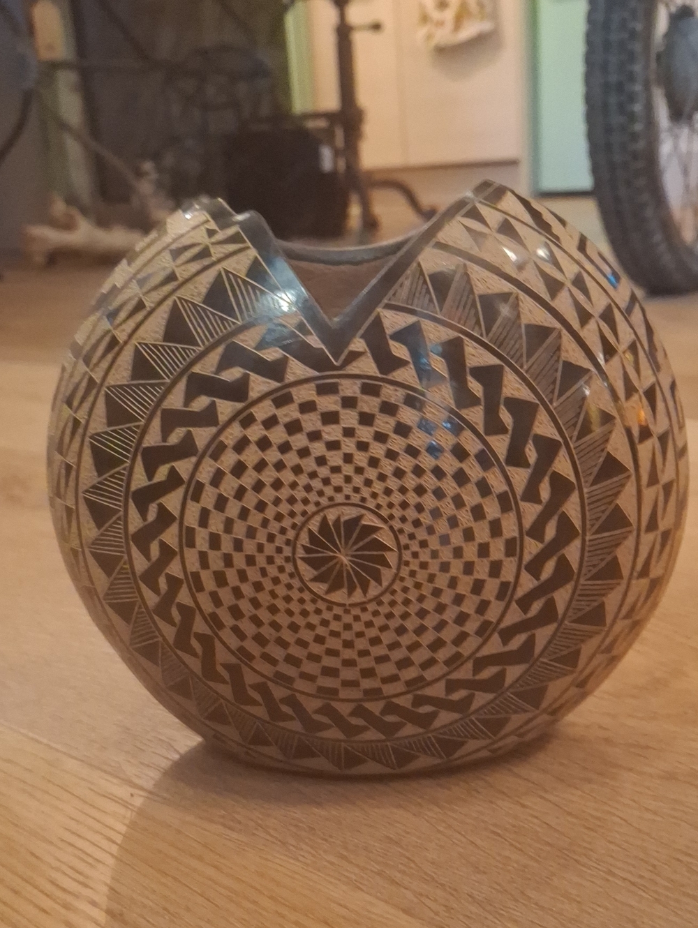 Handcrafted Black and Beige Geometric Decorative Vase - Donald Vargas